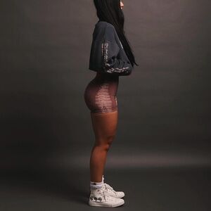 Darc Sport Fuel Everson Seamless "Sierra" Shorts in
Tonal Mauve Serpent